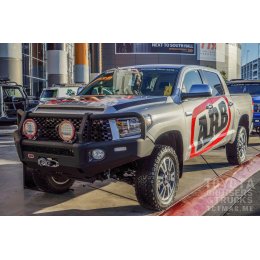 Силовий бампер ARB Summit Toyota Tundra 2014-2018