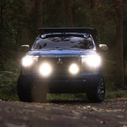 Комплект фар Bushranger для Mitsubishi L200 2025-...