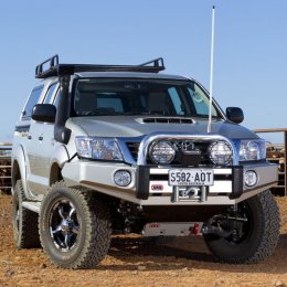 Силовий бампер ARB Sahara Toyota Hilux 2011-2015
